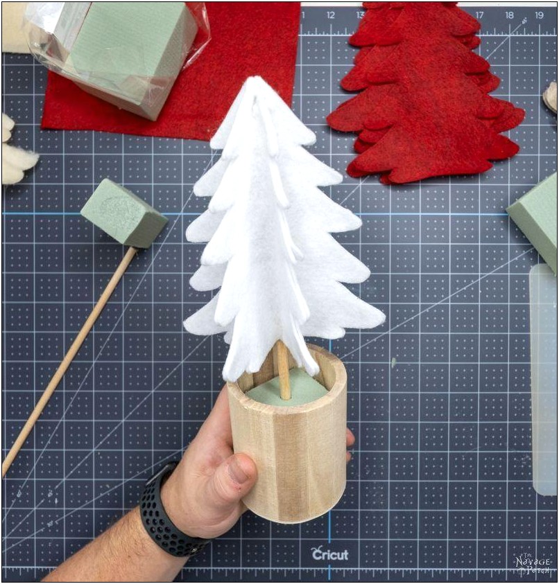 Free Truangleshapes Template To Form Pine Tree