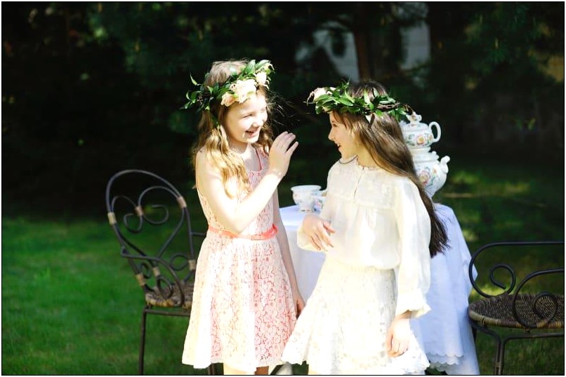 Etiquette For Inviting Kids To Wedding