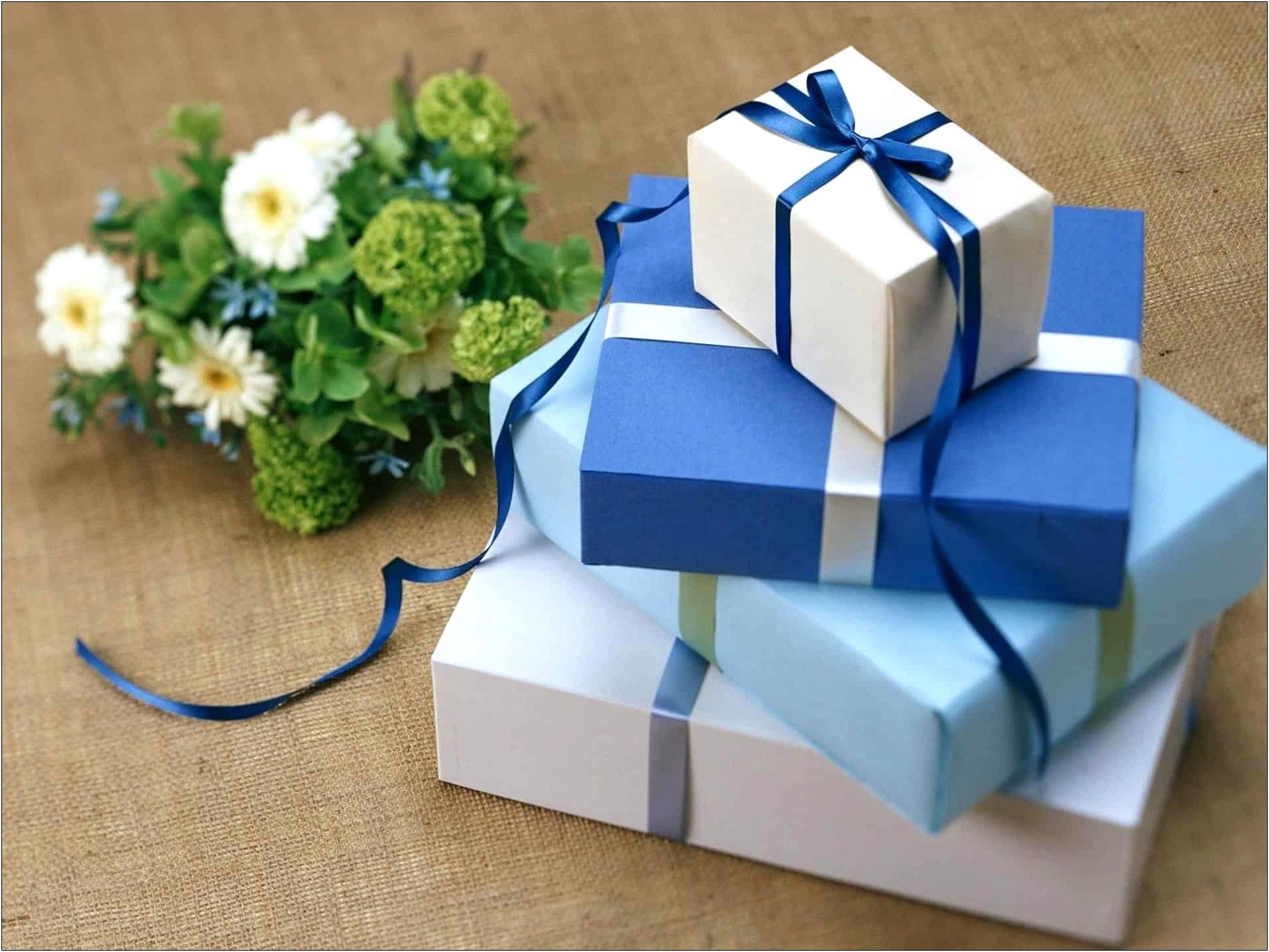 Etiquette On Wedding Shower Gifts Invitations