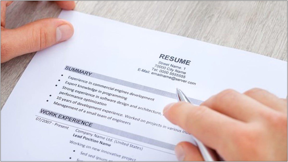 Is Mailing Your Resume A Good Idea