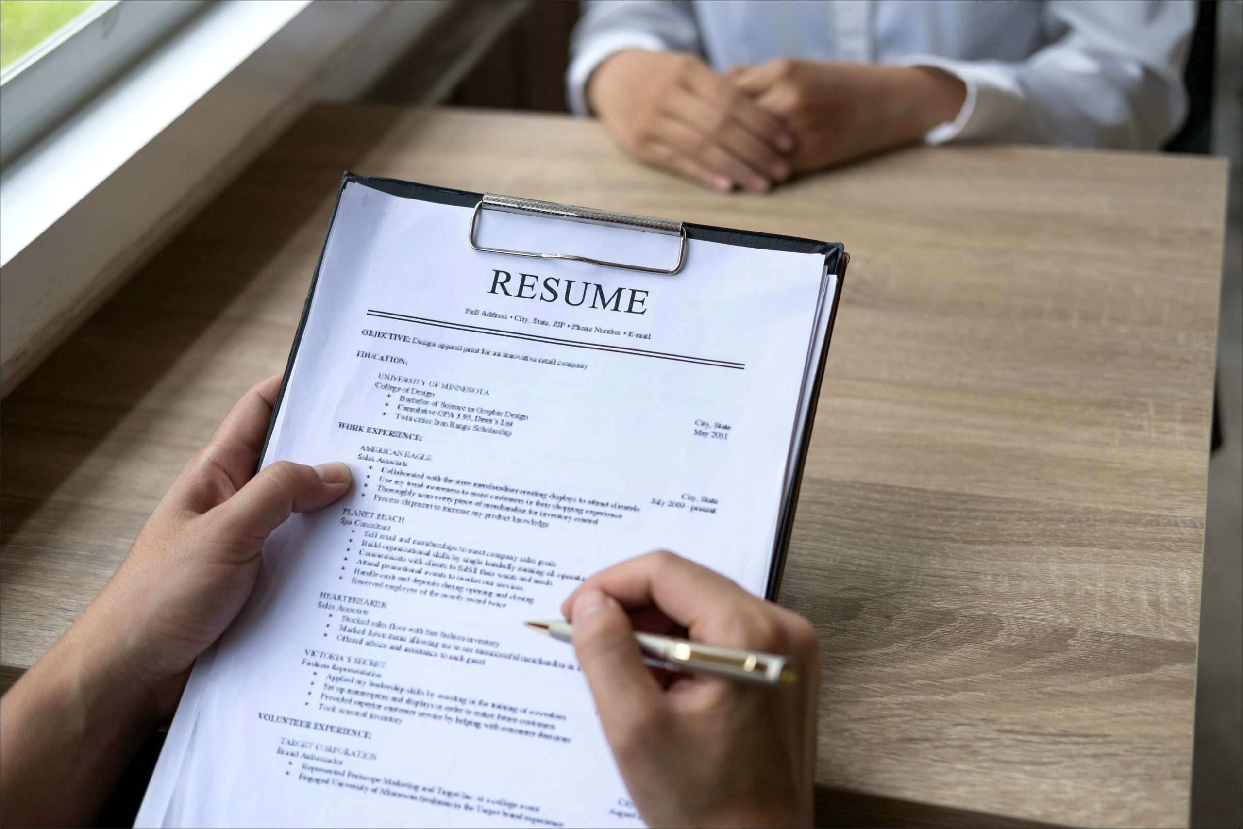 Where To Put Graduation Date On Resume